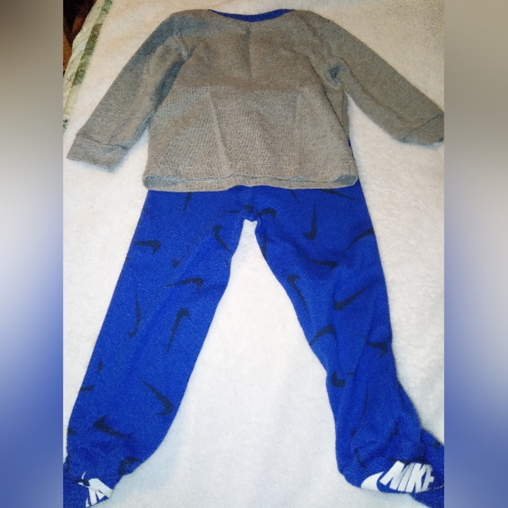 Nike Gray and Blue Kids' Apparel